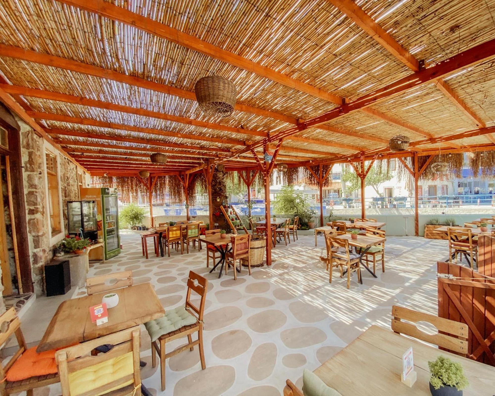 Cesme Puerhayal Pansiyon Eksteriør bilde