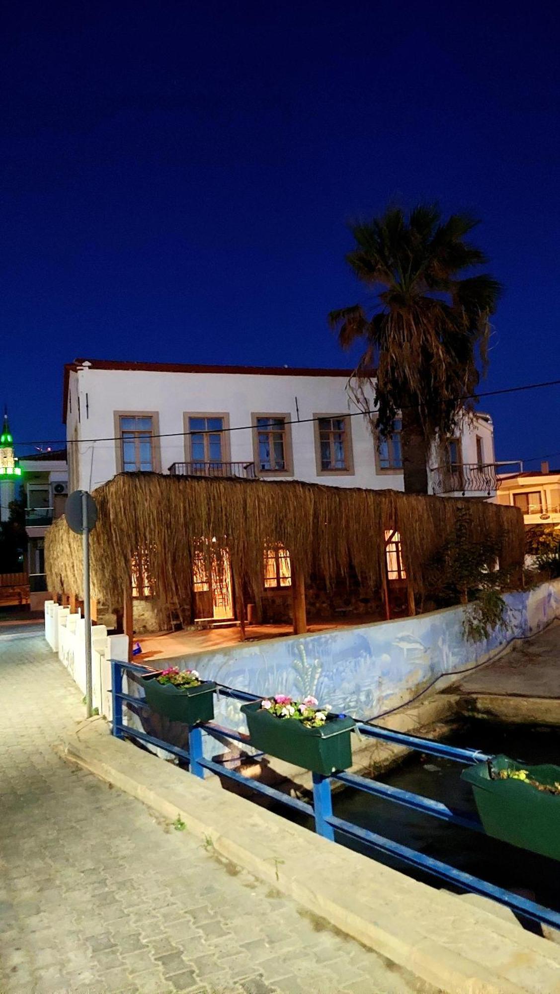 Cesme Puerhayal Pansiyon Eksteriør bilde